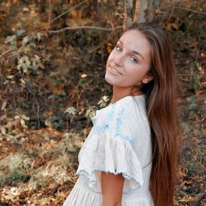 Meet your Posher, Gabrielle